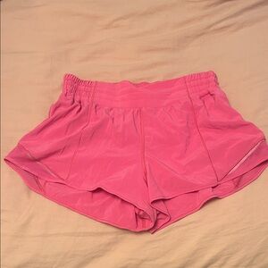 lululemon hotty hot shorts sonic pink